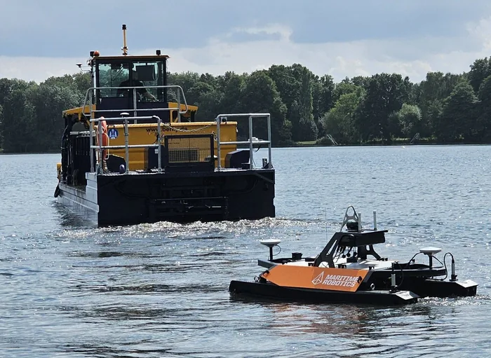 Human-Robot Collaboration System Setup for Weed Harvesting Scenarios in Aquatic Lakes